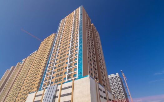 1 Bed Hall with Balcony | Covered Parking | Paradise Lakes